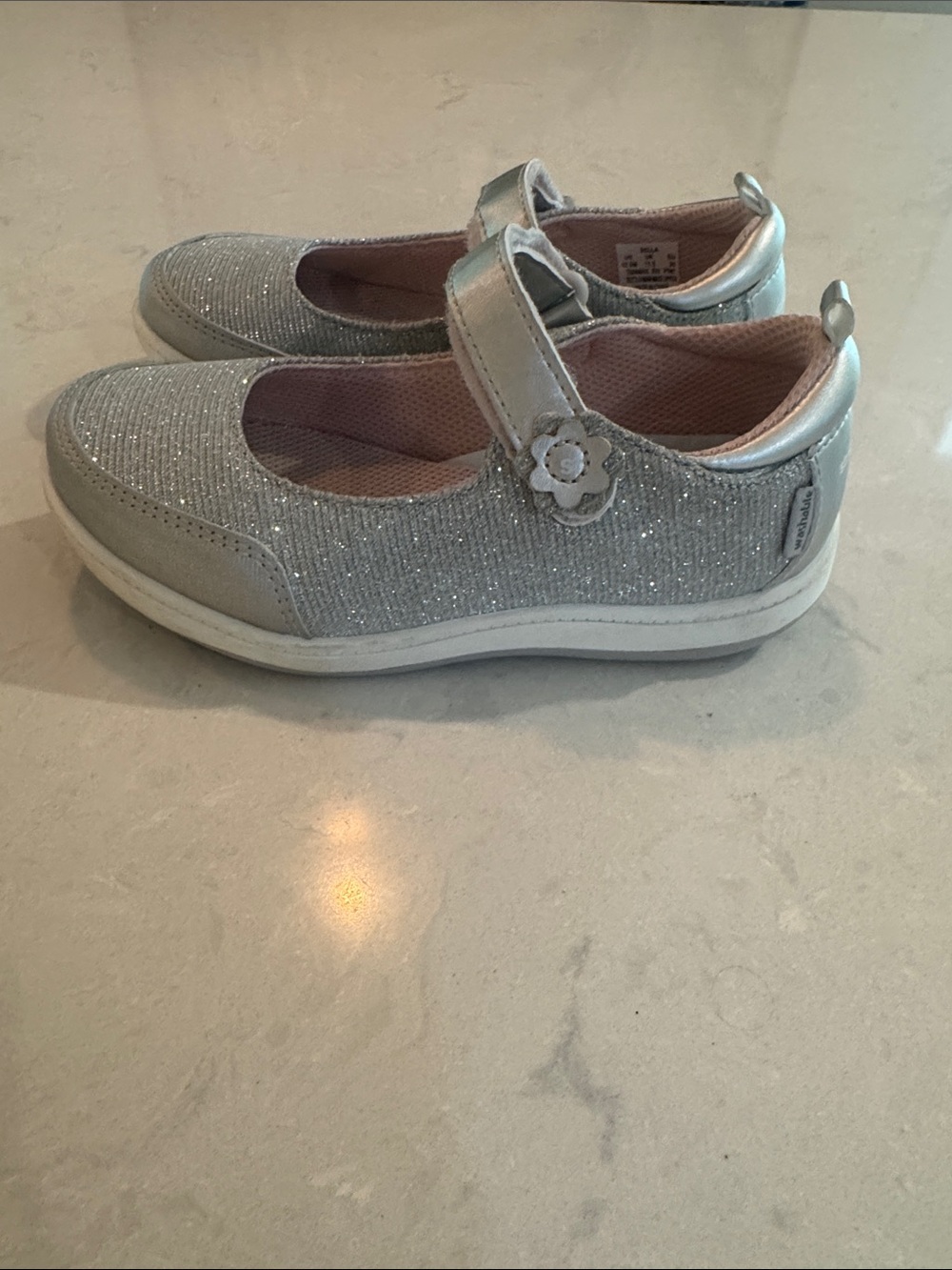 Stride Rite Bella Silver Mary Jane Sneakers with Glitter Sparkle size 12.5M